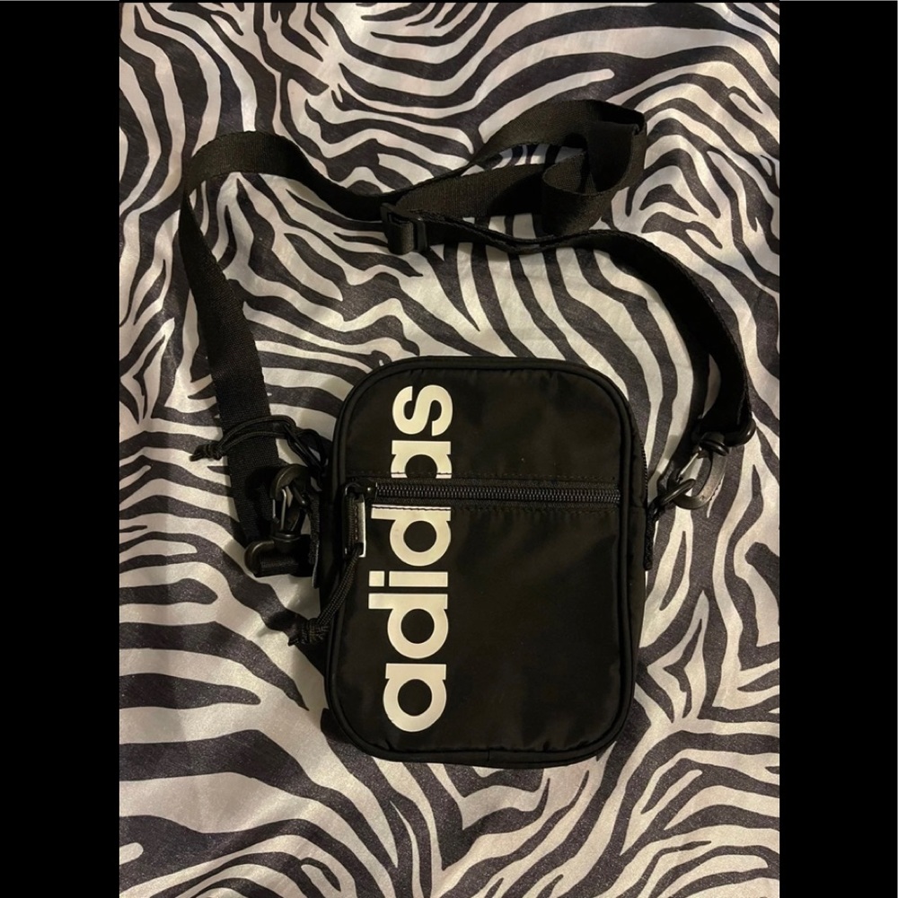 Adidas sling bag
